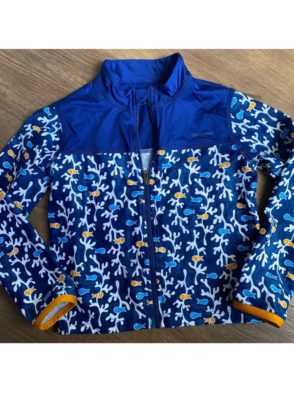 Patagonia swim rash guard zip up kids 5T boy girl